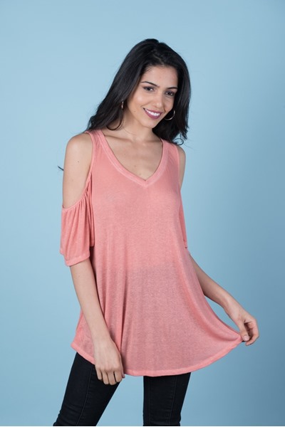 Imagen de BLUSA C/ HOMBRO DESCUBIERTO