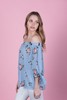 Imagen de BLUSA EST CUELLO BOTE CON MANGA DE ANUDAR