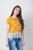 Imagen de BLUSA FLOREADA C/ ENCAJE