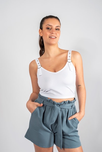 Imagen de CROP TOP C/ HEBILLAS DE AJUSTE
