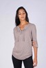Imagen de BLUSA C/ ESCOTE ACORDONADO