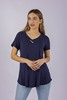 Imagen de BLUSA DISEÑO DE BOTONES EN ESCOTE
