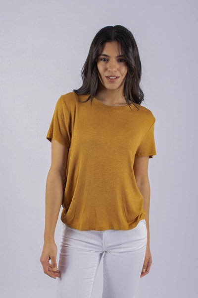 Imagen de BLUSA C/ DISEÑO DETRÁS