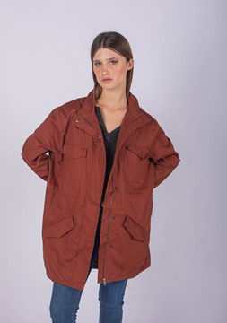 Imagen de CHAQUETA  LARGA C/ DISEÑO