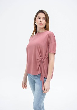 Imagen de BLUSA C/ DISEÑO EN TERMINACION