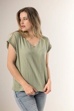 Imagen de BLUSA C/ DISEÑO