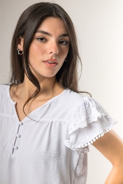 Imagen de BLUSA C/ DISEÑO