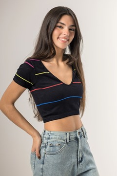 Imagen de REMERA A RAYAS ESCOTE EN V