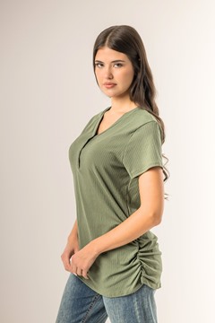 Imagen de BLUSA C/ BOTONES EN ESCOTE