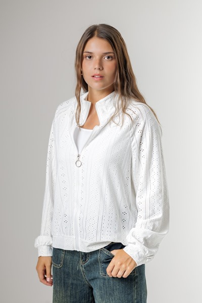 Imagen de CAMPERA DE BRODERIE