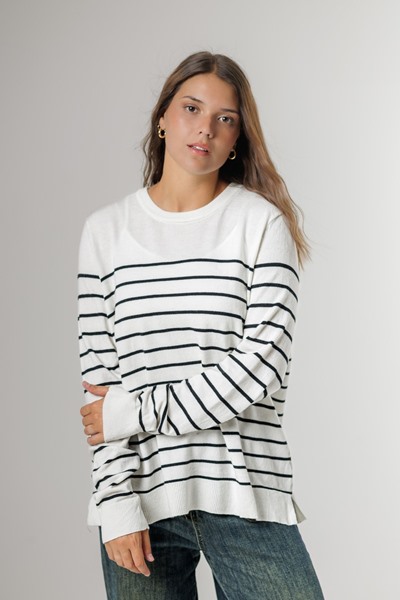 Imagen de BUZO TEJIDO RAYADO