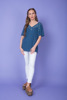 Imagen de BLUSA AMPLIA C/ BORDADO EN ESCOTE