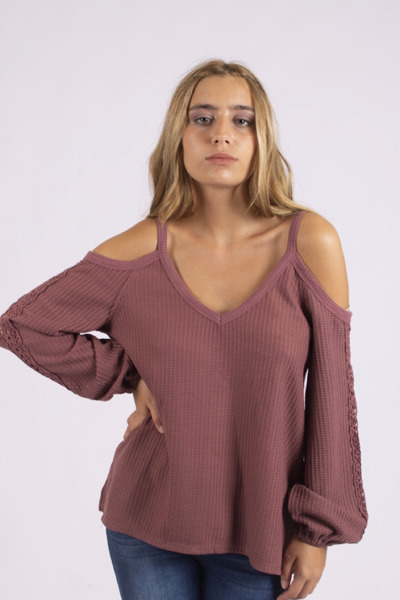 Imagen de BLUSA C/ HOMBRO DESCUBIERTO