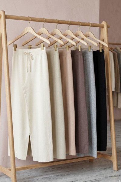 Imagen de PANTALÓN TEJIDO